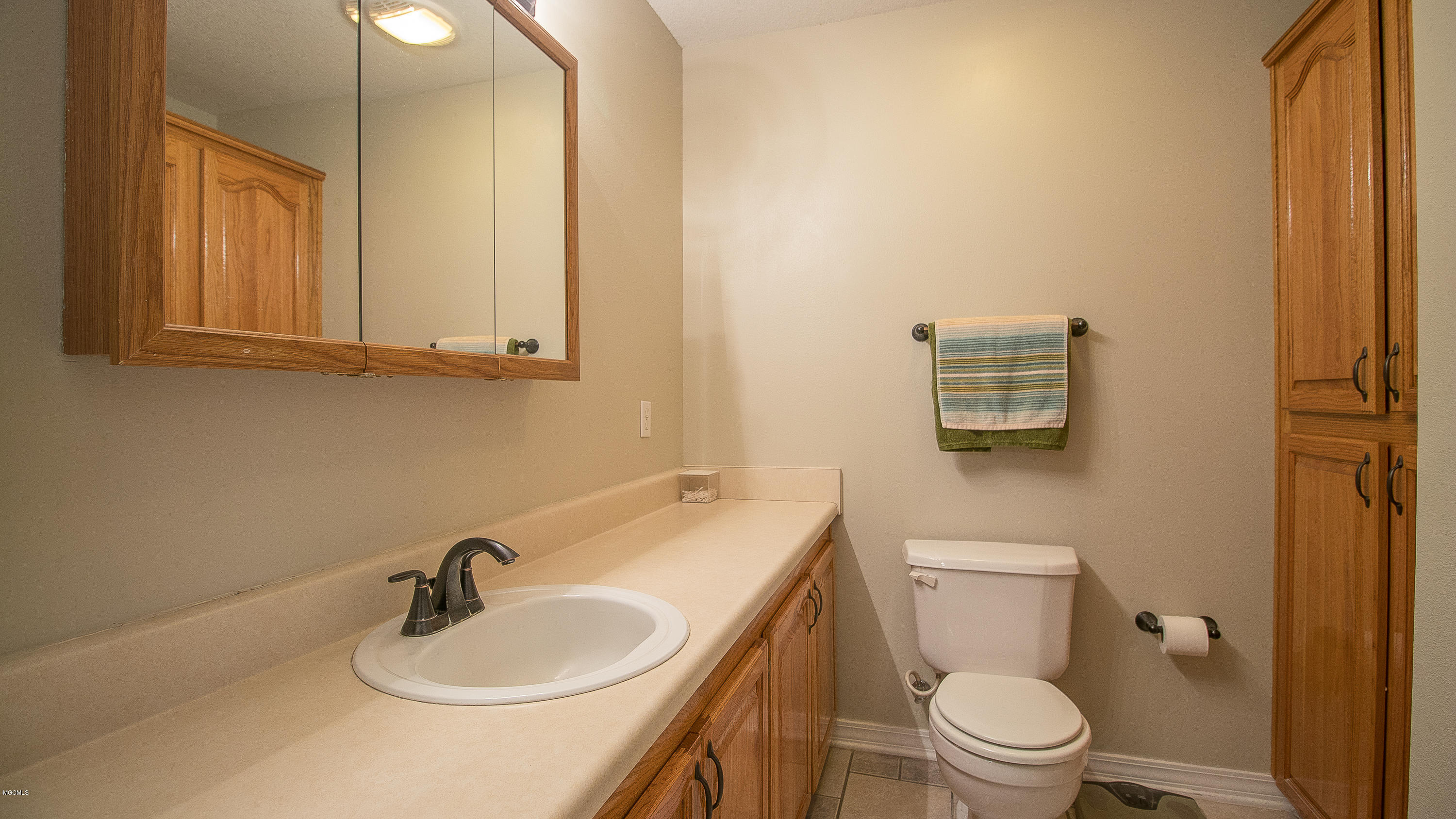 16116 Orange Grove Road Gulfport, MS 39503 - Photo 12 of 27 16116 Orange Grove Road-110