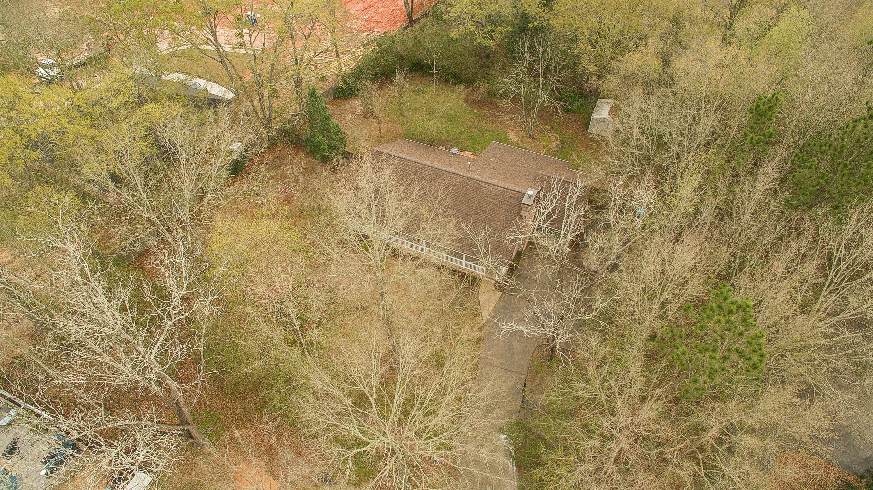 16116 Orange Grove Road Gulfport, MS 39503 - Photo 5 of 27 16116 Orange Grove Road-200