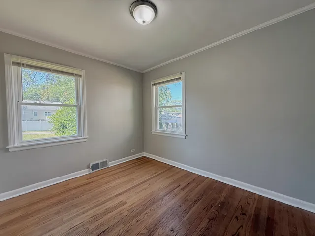 $215,000 | 18062 Exchange Avenue, Lansing, IL 60438