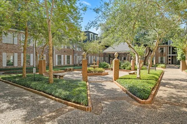 $1,975 | 355 North Post Oak Lane, Unit 742, Houston, TX 77024