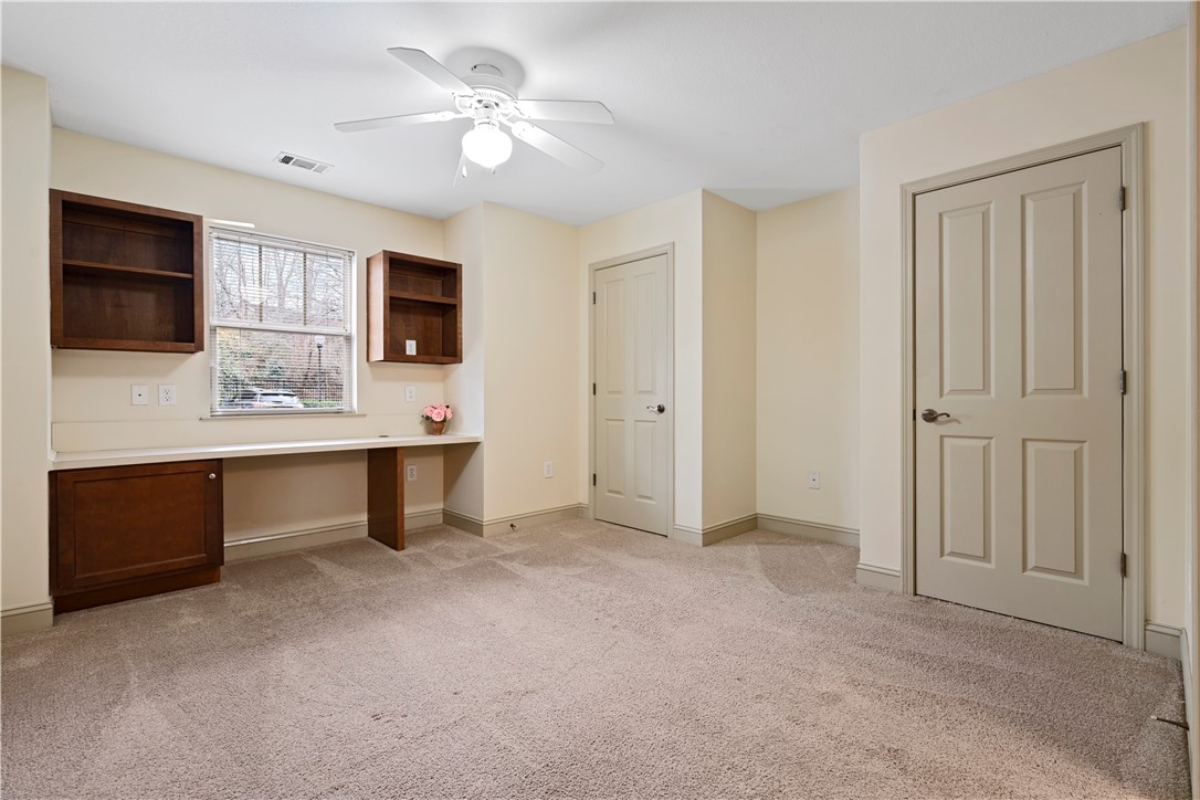 203 Kelly Road, Unit 302 Clemson, SC 29631 - Photo 11 of 33