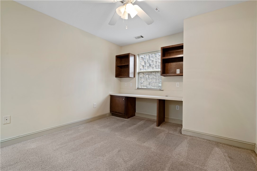 203 Kelly Road, Unit 302 Clemson, SC 29631 - Photo 14 of 33