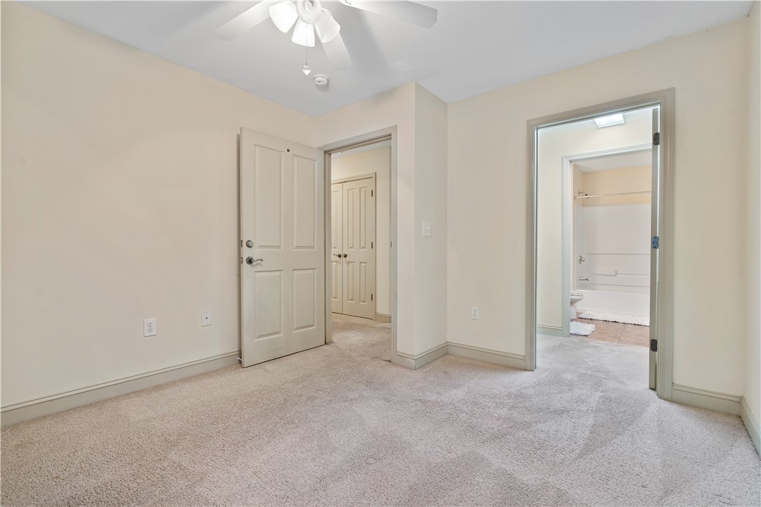 203 Kelly Road, Unit 302 Clemson, SC 29631 - Photo 15 of 33