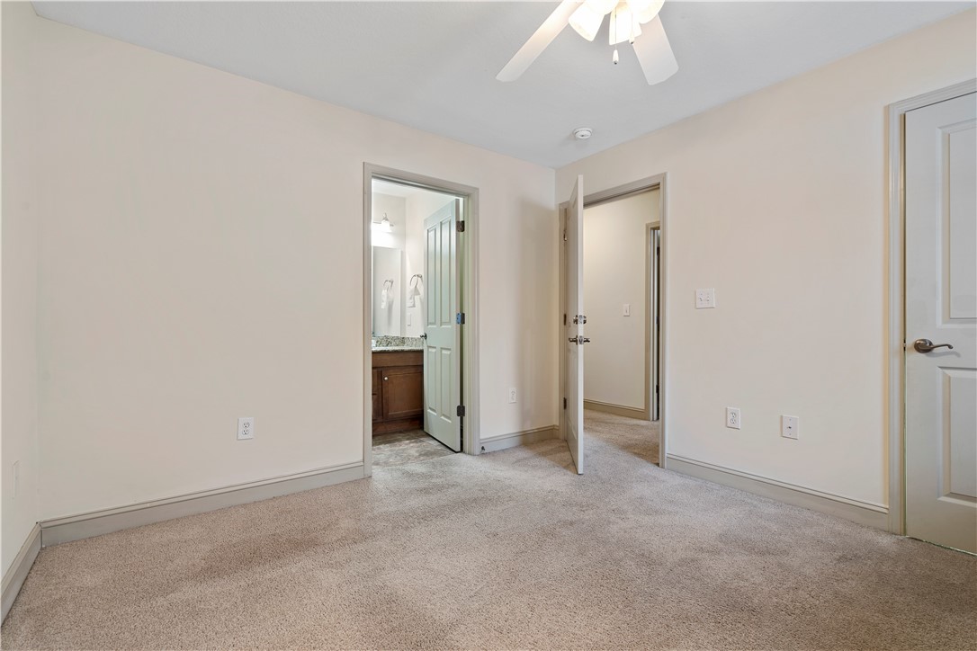 203 Kelly Road, Unit 302 Clemson, SC 29631 - Photo 21 of 33