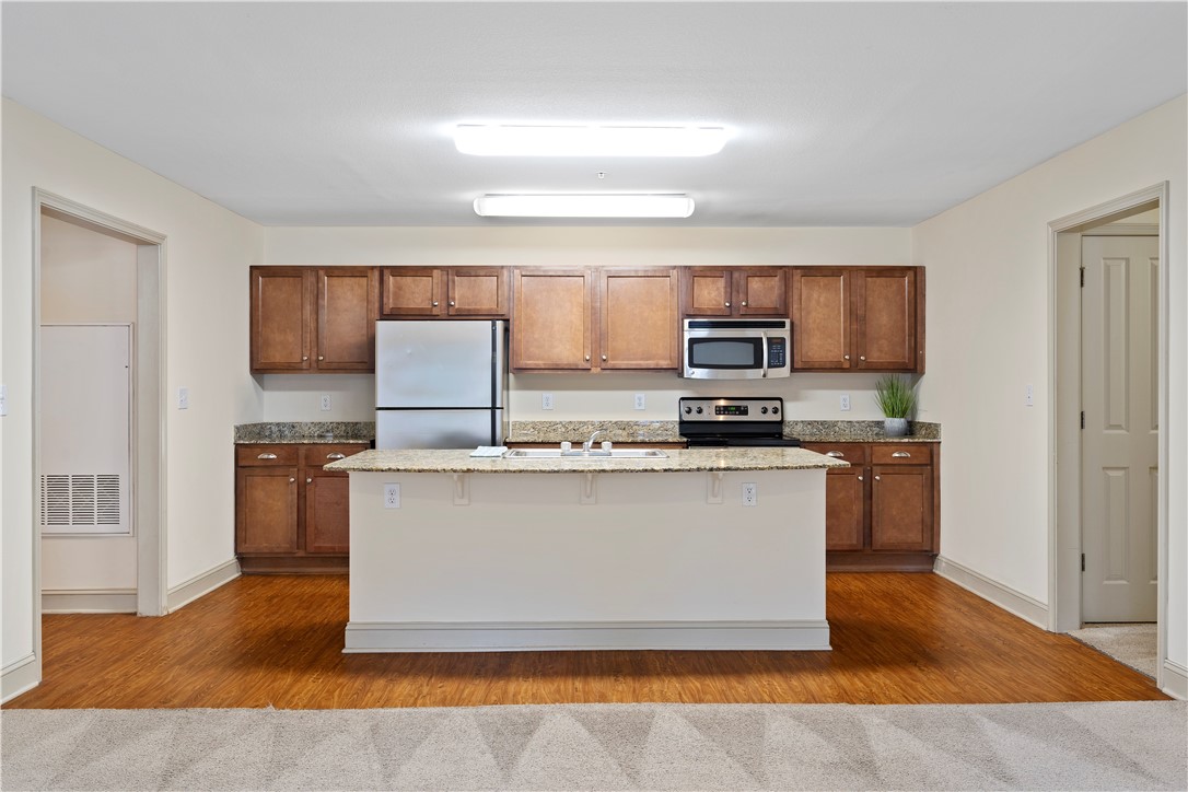 203 Kelly Road, Unit 302 Clemson, SC 29631 - Photo 4 of 33