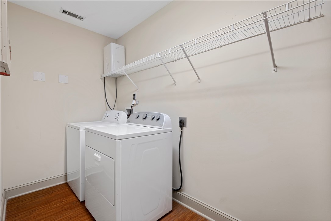 203 Kelly Road, Unit 302 Clemson, SC 29631 - Photo 9 of 33