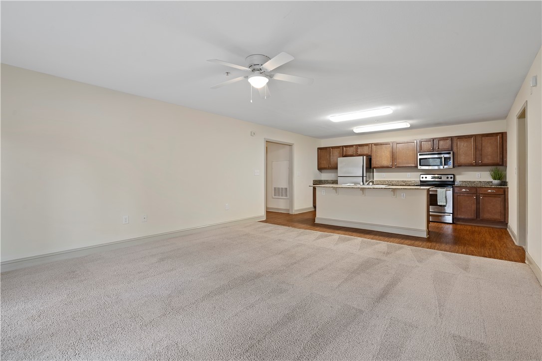 203 Kelly Road, Unit 302 Clemson, SC 29631 - Photo 10 of 33