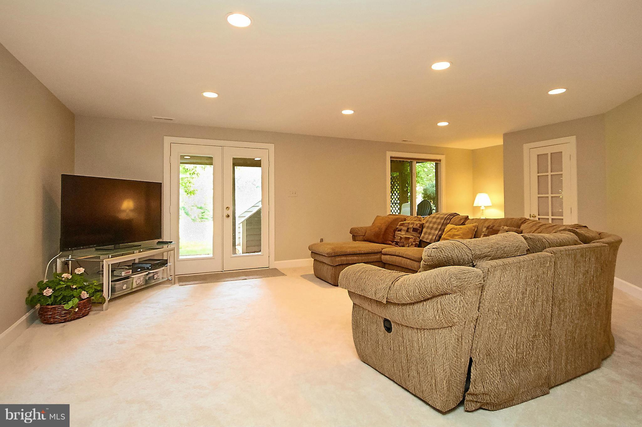 11317 Bright Pond Lane Reston, VA 20194 - Photo 23 of 30 Rec Room