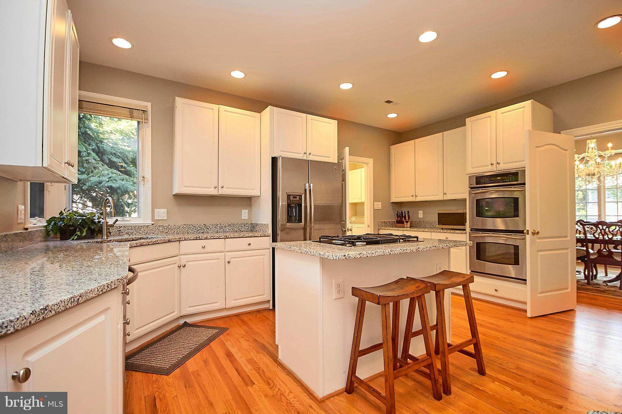 11317 Bright Pond Lane Reston, VA 20194 - Photo 7 of 30 Kitchen