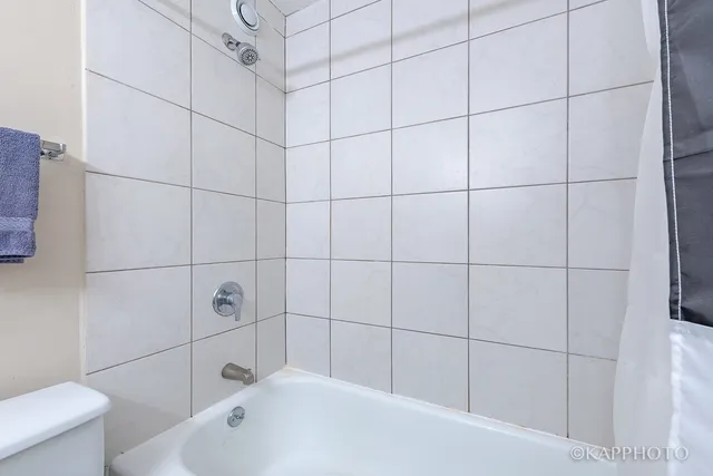 $1,900 | 211 East Ohio Street, Unit 724, Chicago, IL 60611