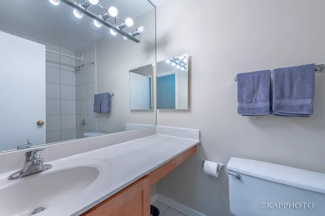 $1,900 | 211 East Ohio Street, Unit 724, Chicago, IL 60611