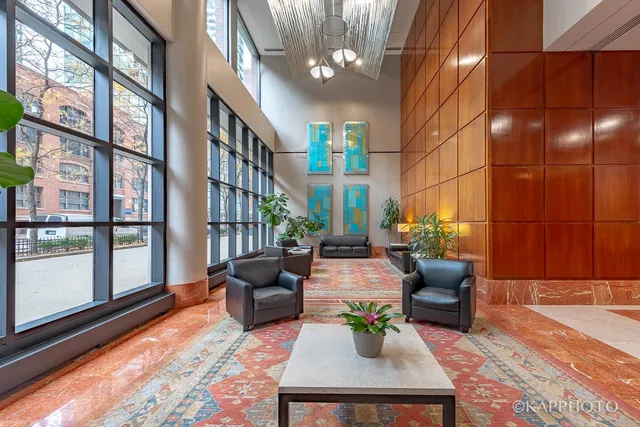 $1,900 | 211 East Ohio Street, Unit 724, Chicago, IL 60611