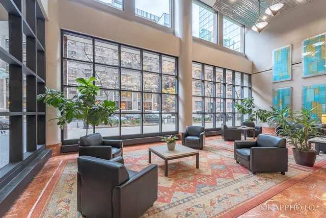 $1,900 | 211 East Ohio Street, Unit 724, Chicago, IL 60611