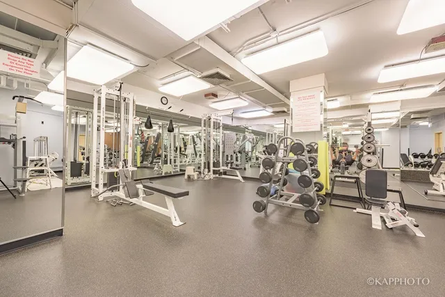 $1,900 | 211 East Ohio Street, Unit 724, Chicago, IL 60611