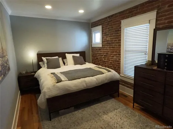 $4,825 | 1829 South Grant Street, Denver, CO 80210