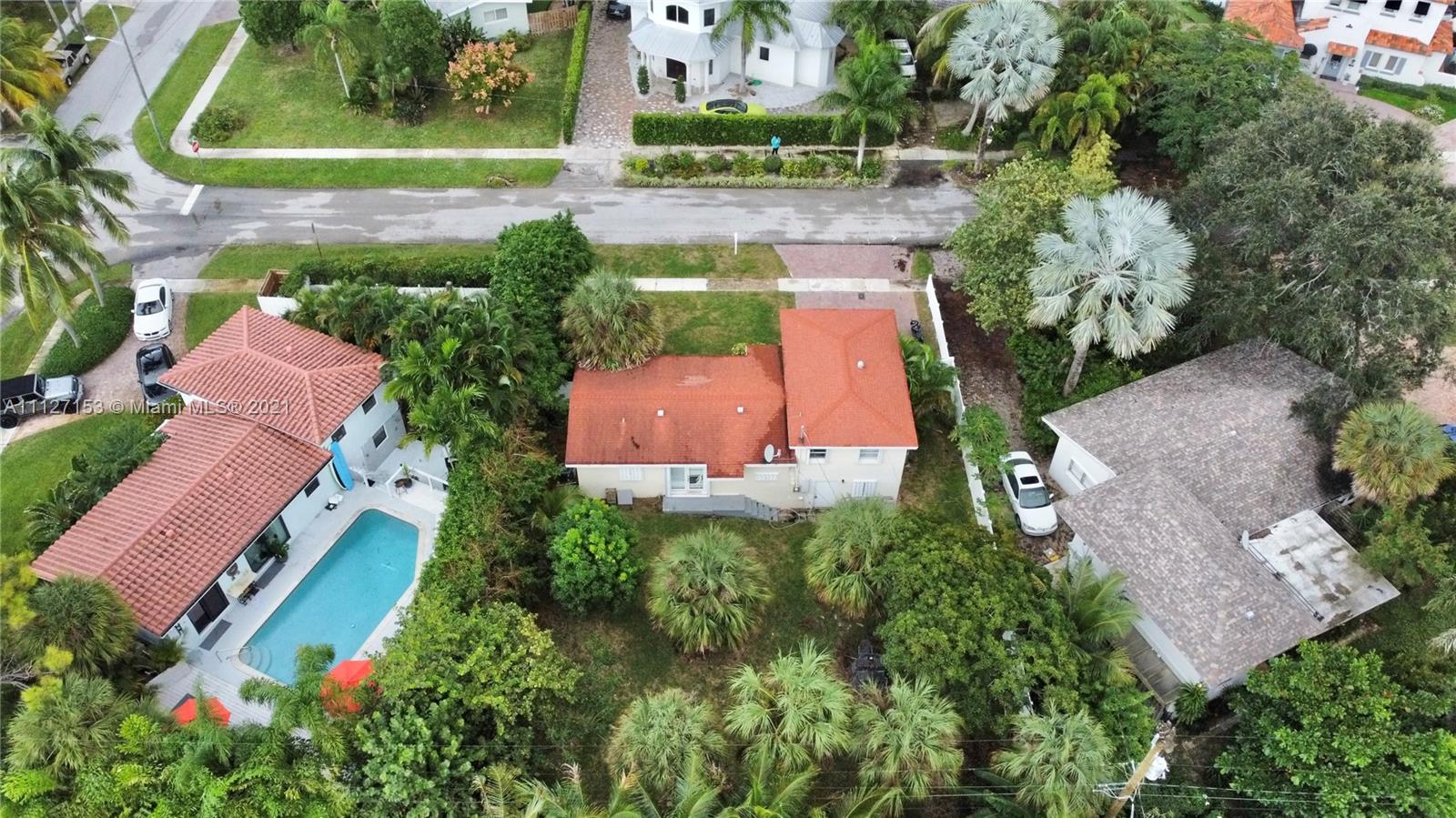1505 Northeast 4th Court Boca Raton, FL 33432 - Photo 9 of 15