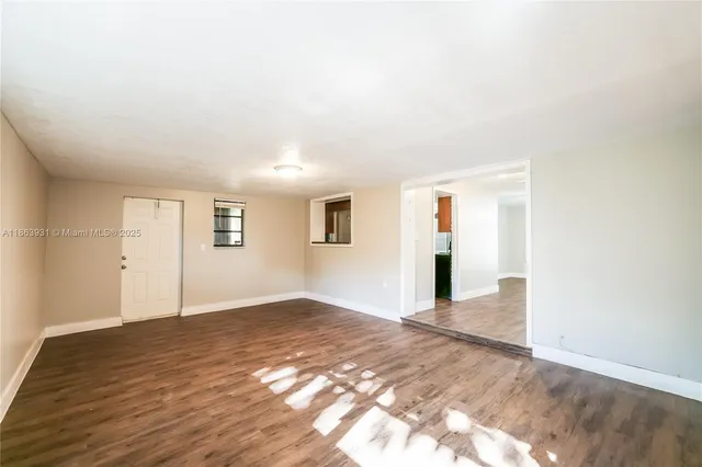 $2,570 | 5801 Royal Palm Boulevard, Unit 1, Margate, FL 33063