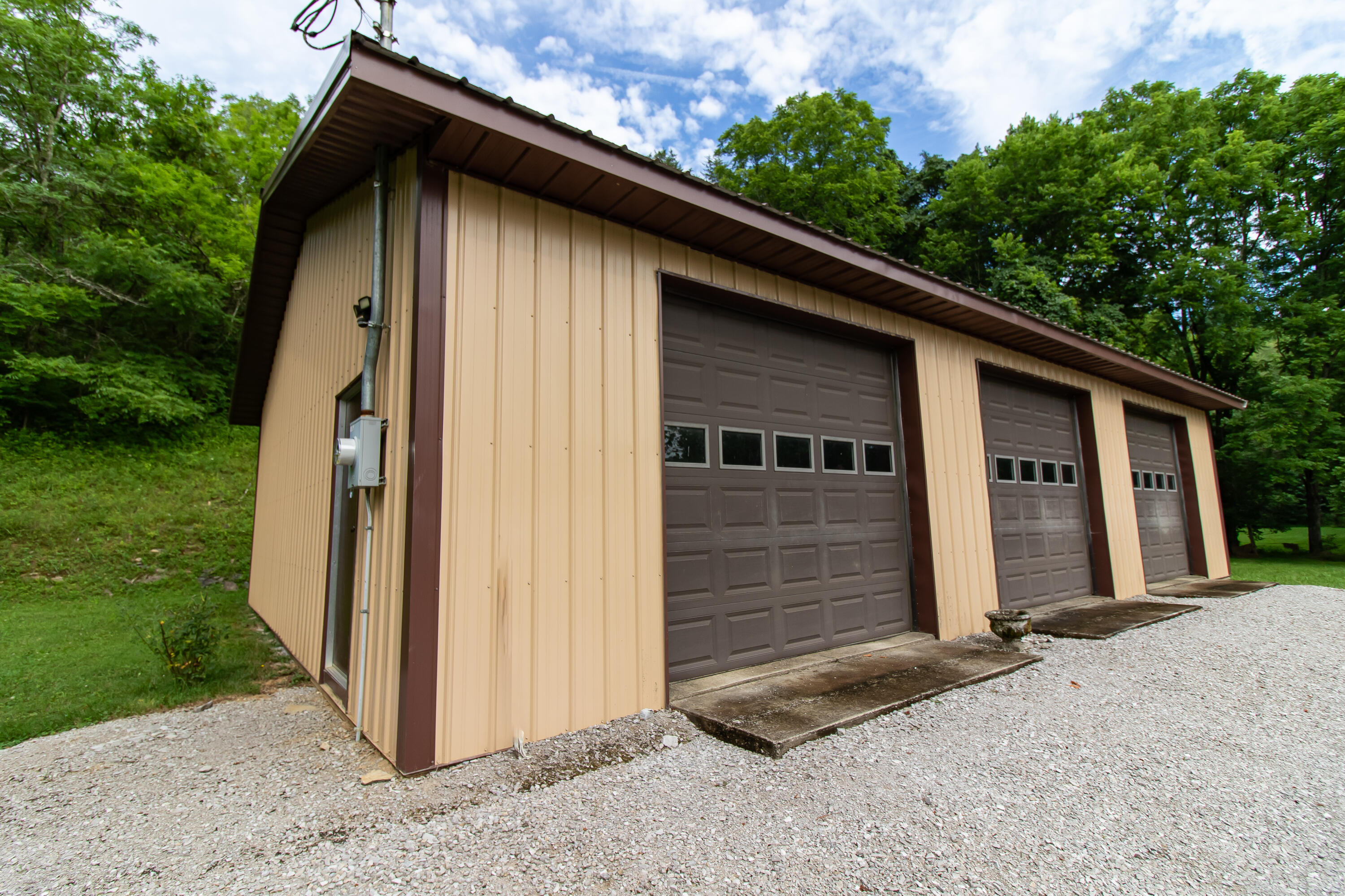 2846 Cedar Road Stamping Ground, KY 40379 - Photo 84 of 149 FZ1A4021