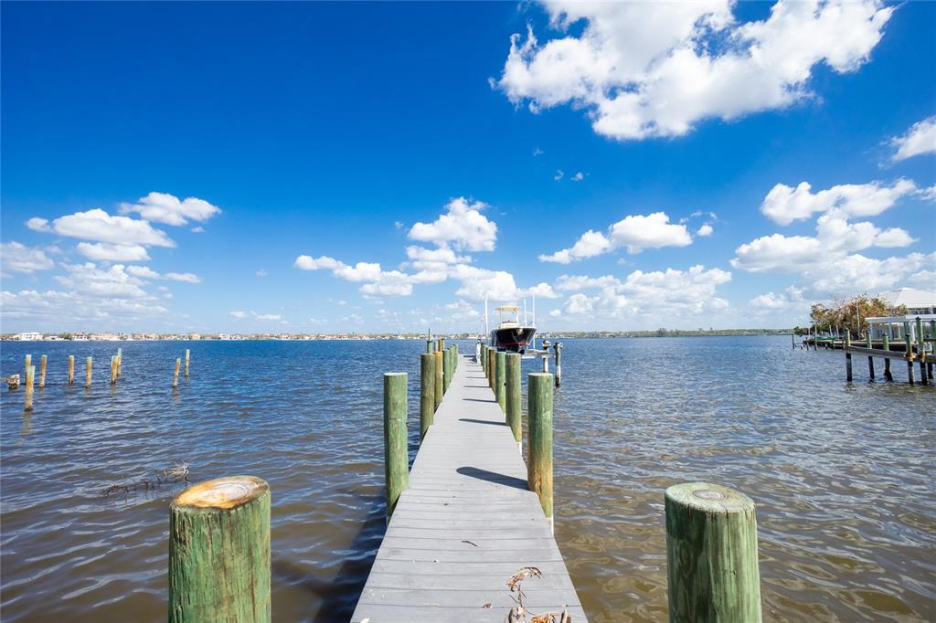 8037 Midnight Pass Road Sarasota, FL 34242 - Photo 9 of 20 Gallery Image 9