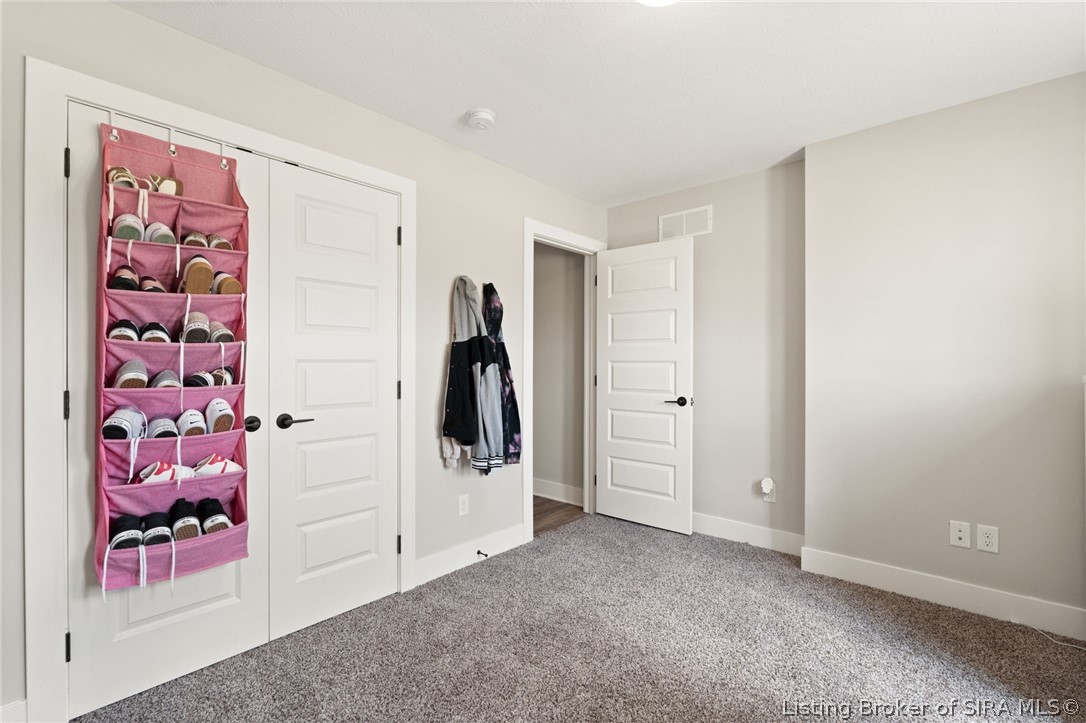 8008 Hudson Lane Georgetown, IN 47122 - Photo 40 of 43