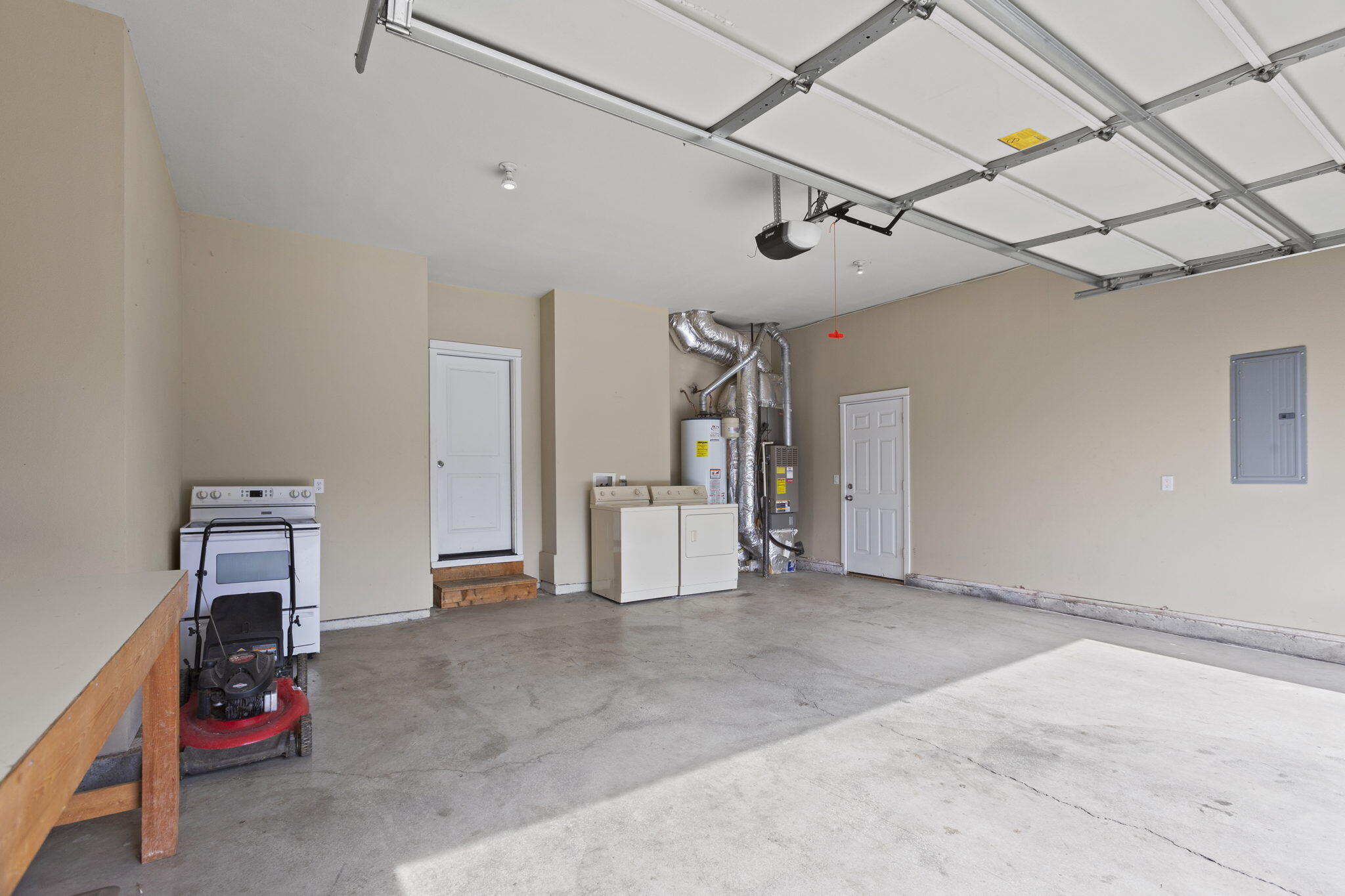 20376 Rocca Way Bend, OR 97702 - Photo 36 of 37 Garage 2