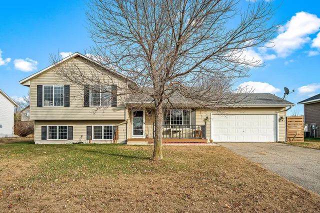 $344,900 | 509 Lindsey Lane, Belle Plaine, MN 56011