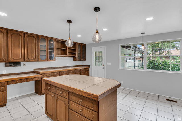 2329 Sublette Place Sandy, UT 84093 - Photo 19 of 56 Gallery Image 19