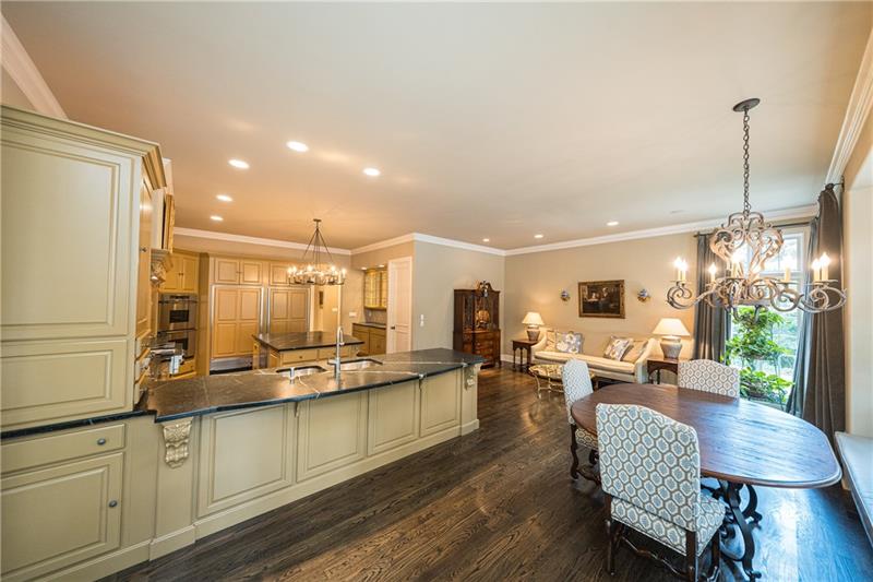 251 West Chapel Ridge Road Pittsburgh, PA 15238 - Photo 11 of 25 Gallery Image 11