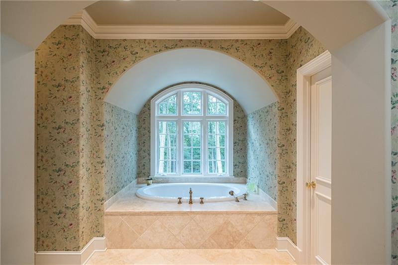 251 West Chapel Ridge Road Pittsburgh, PA 15238 - Photo 19 of 25 Gallery Image 19
