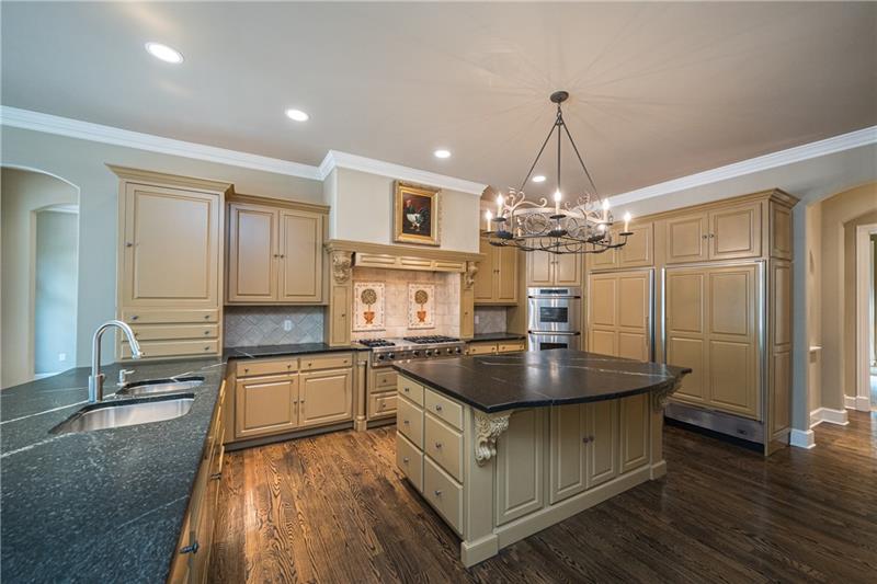 251 West Chapel Ridge Road Pittsburgh, PA 15238 - Photo 8 of 25 Gallery Image 8