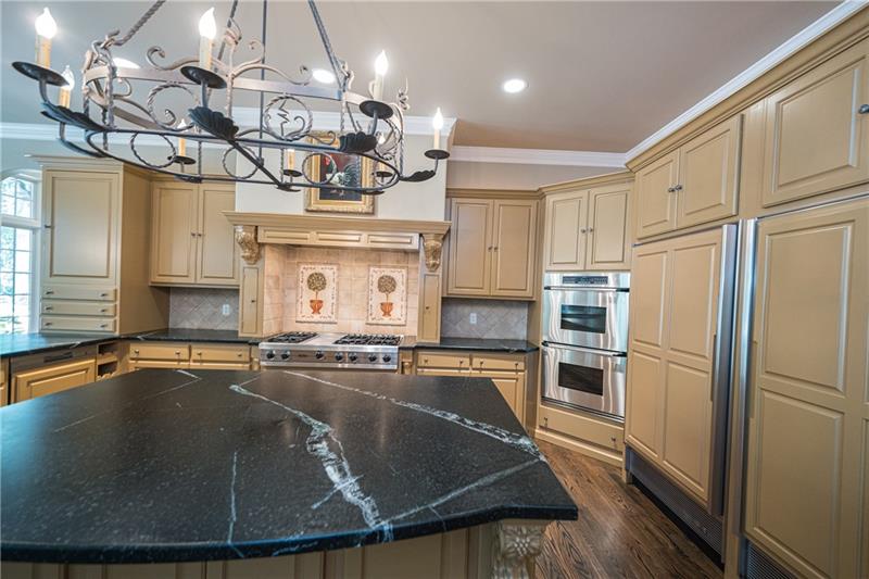 251 West Chapel Ridge Road Pittsburgh, PA 15238 - Photo 10 of 25 Gallery Image 10