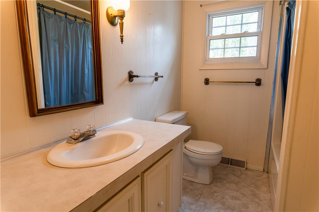 1906 Lovi Road Freedom, PA 15042 - Photo 10 of 20