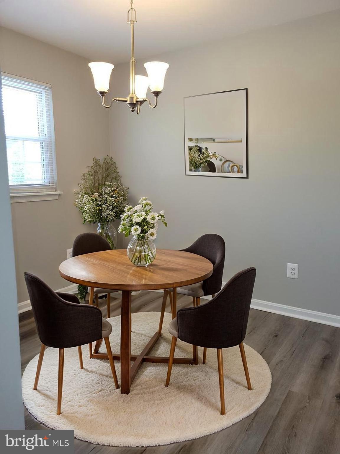8360 Montgomery Run Road, Unit H Ellicott City, MD 21043 - Photo 5 of 28 Dining Room