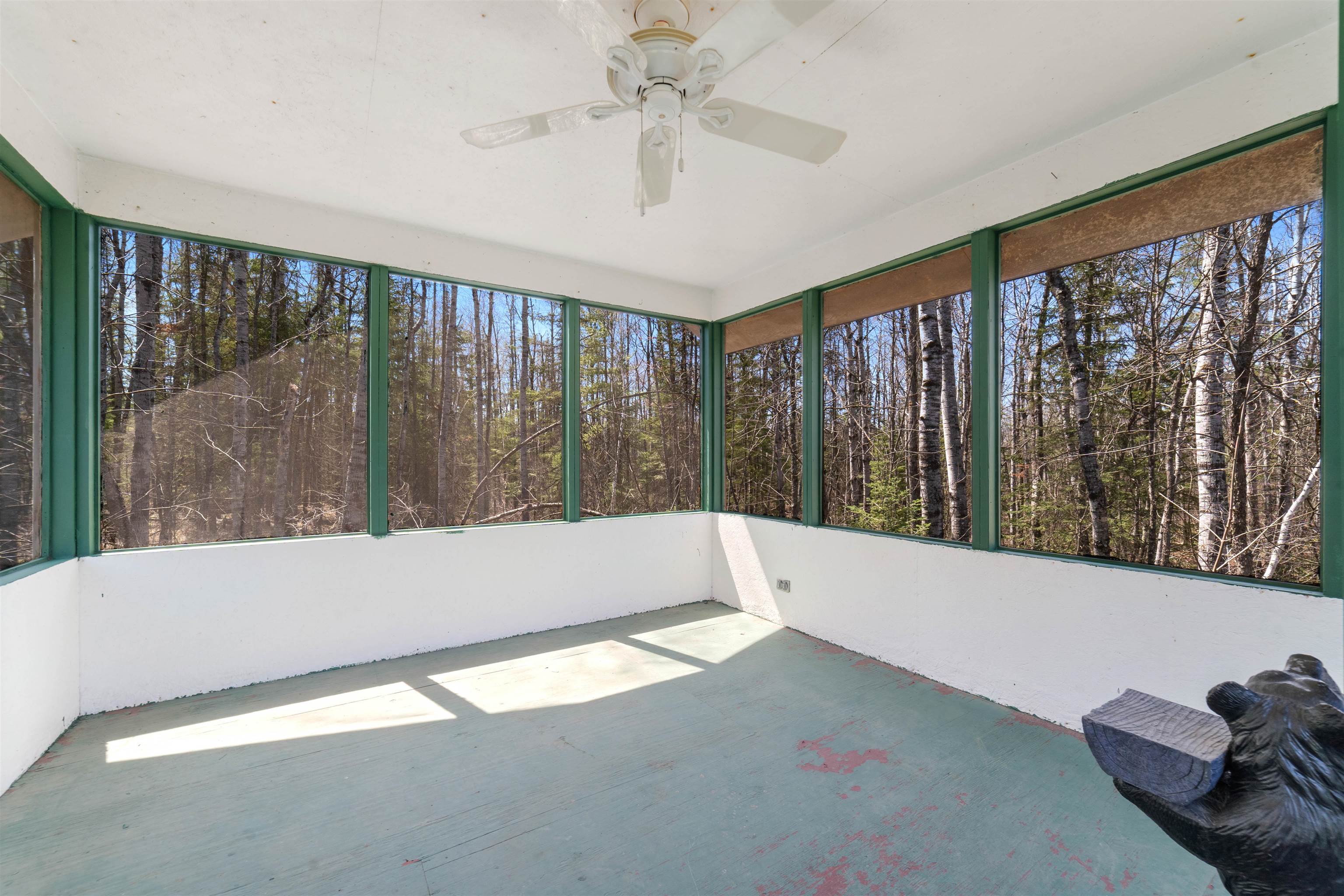 6960 South County Rd B Foxboro, WI 54836 - Photo 18 of 28 Screenhouse with a ceiling fan