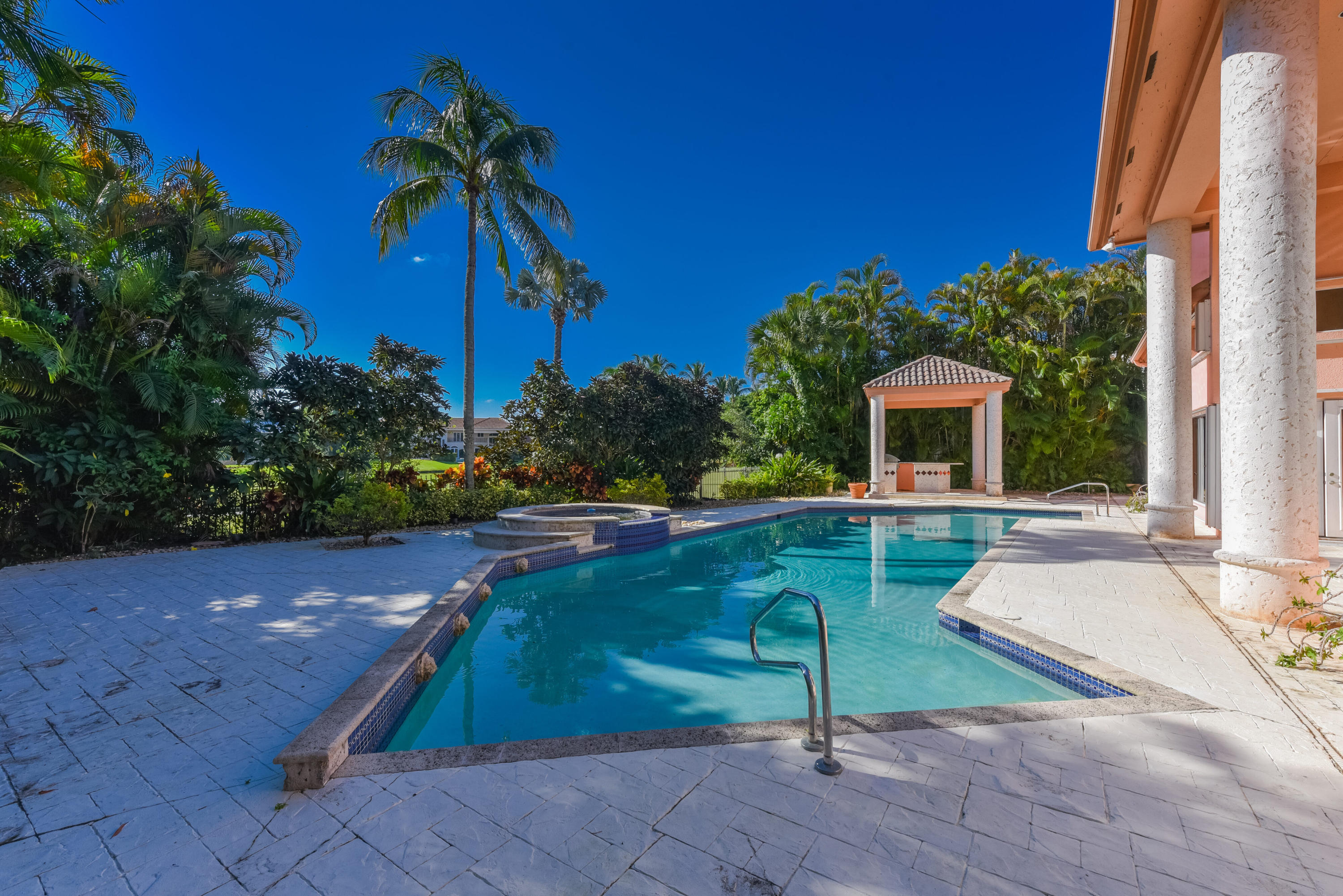 7202 Ayrshire Lane Boca Raton, FL 33496 - Photo 30 of 71 pool