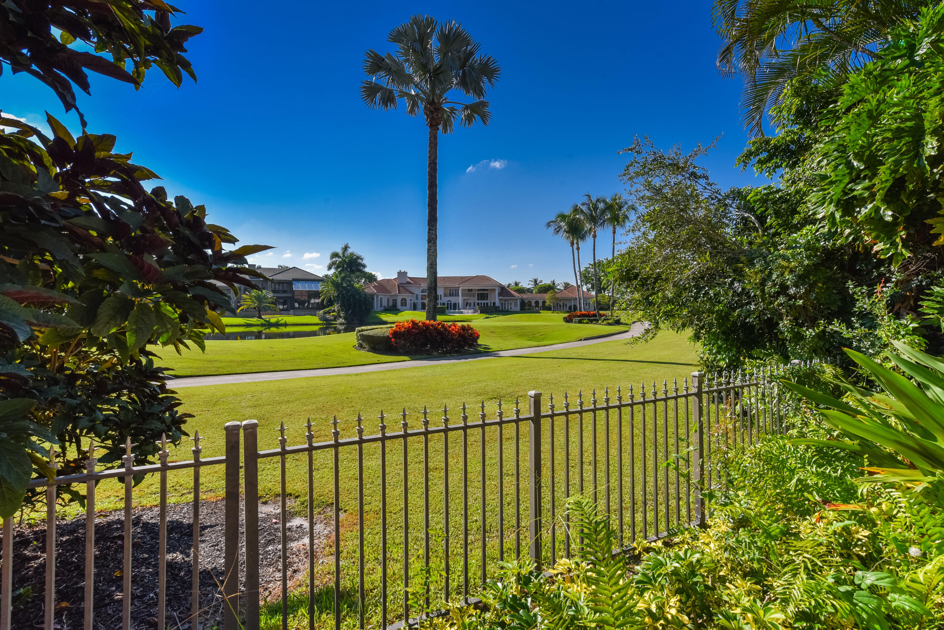 7202 Ayrshire Lane Boca Raton, FL 33496 - Photo 40 of 71 golf course view
