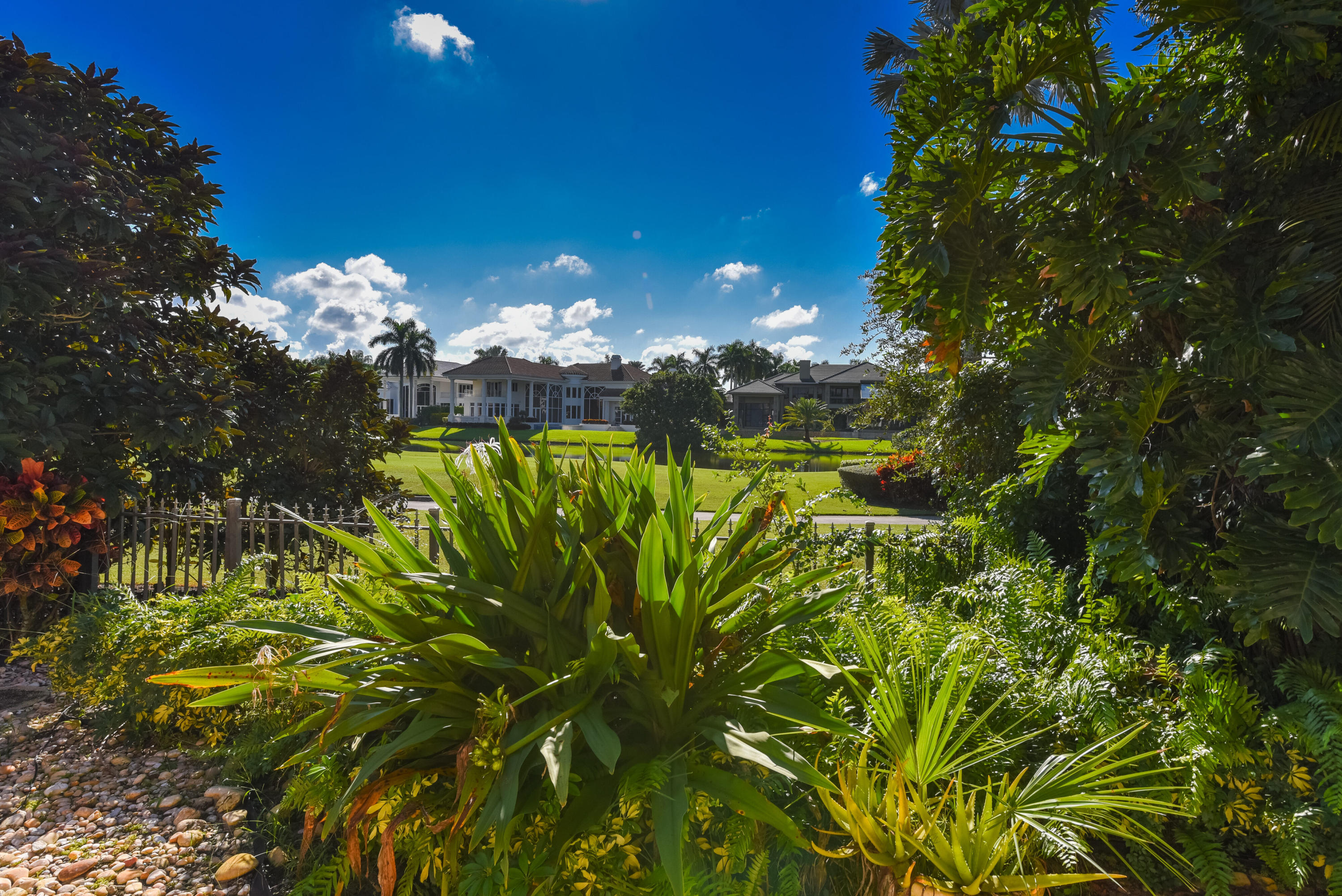 7202 Ayrshire Lane Boca Raton, FL 33496 - Photo 42 of 71 yard