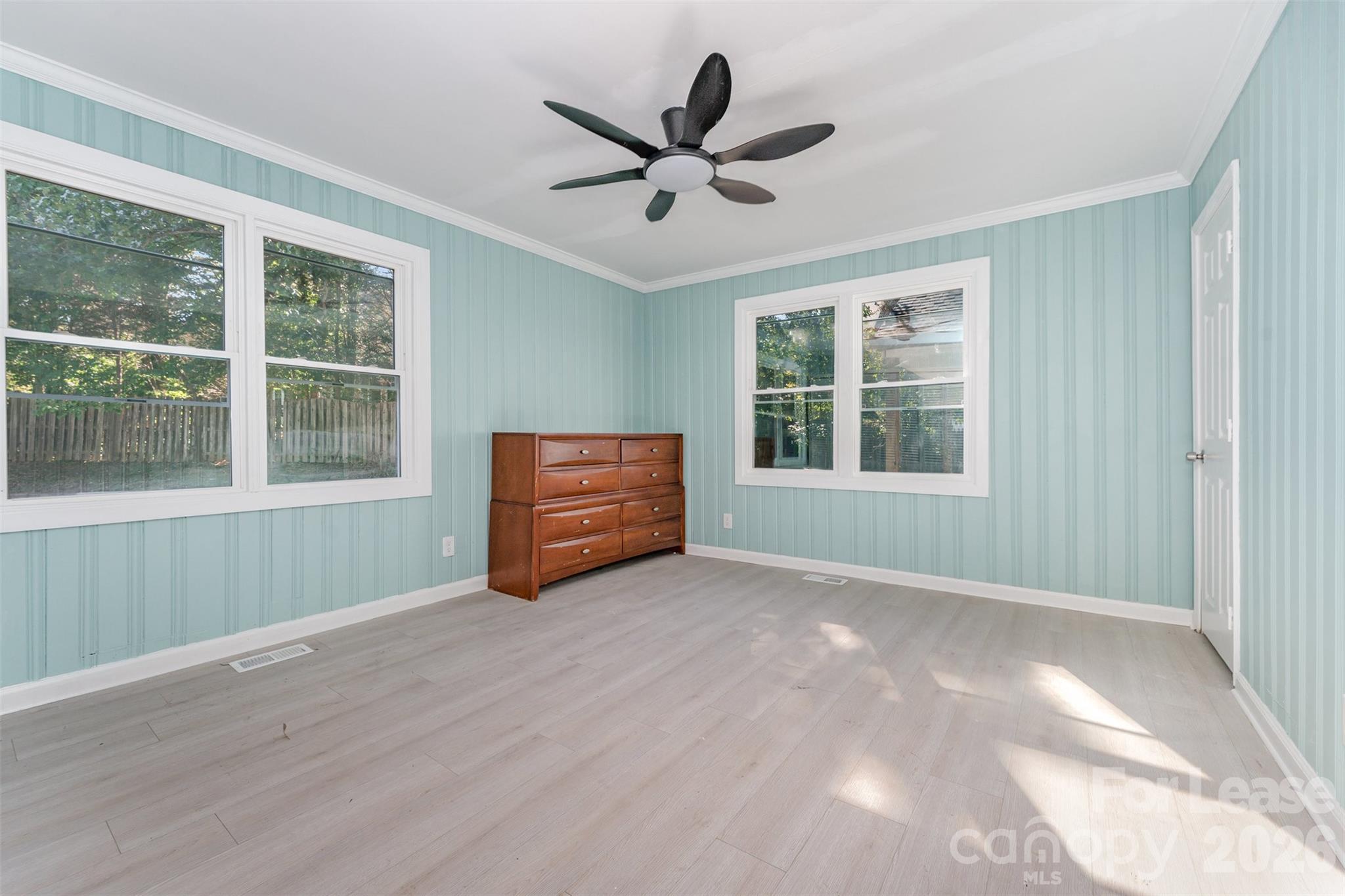 1906 New Garden Road Greensboro, NC 27410 - Photo 26 of 35