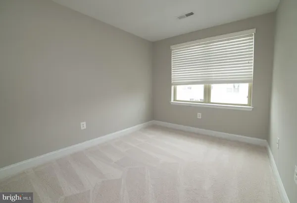 $565,000 | 102 Vanguard Lane, Annapolis, MD 21401