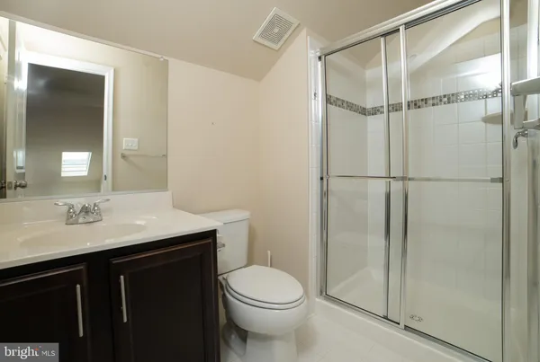 $565,000 | 102 Vanguard Lane, Annapolis, MD 21401