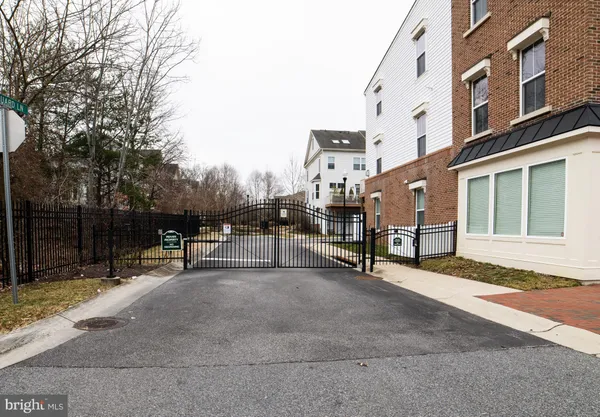 $565,000 | 102 Vanguard Lane, Annapolis, MD 21401