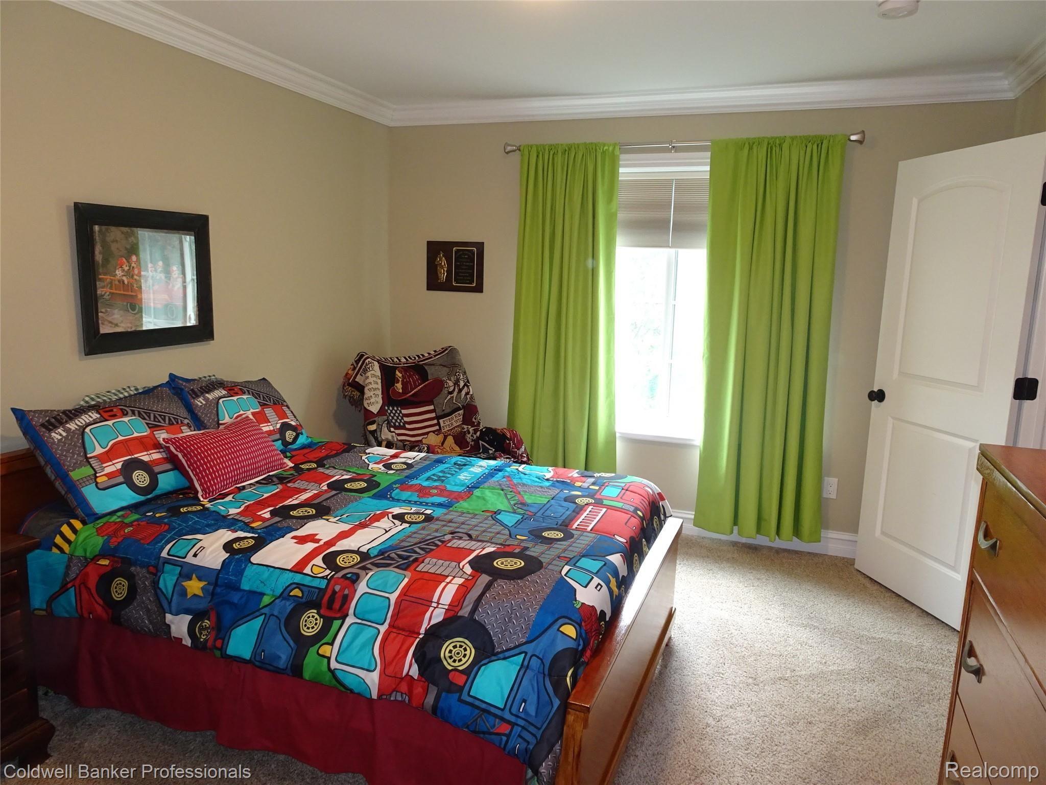 2741 Harrison Avenue Rochester, MI 48307 - Photo 49 of 65 DSC06105.JPG