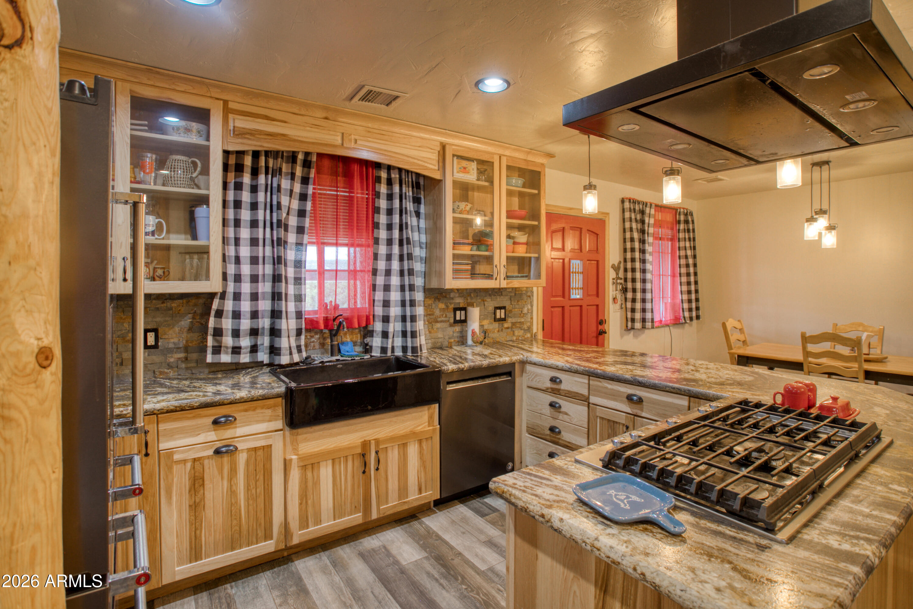 5 Co Road Show Low, AZ 85901 - Photo 10 of 39 a kitchen with stainless steel appliances a stove a sink and a refrigerator