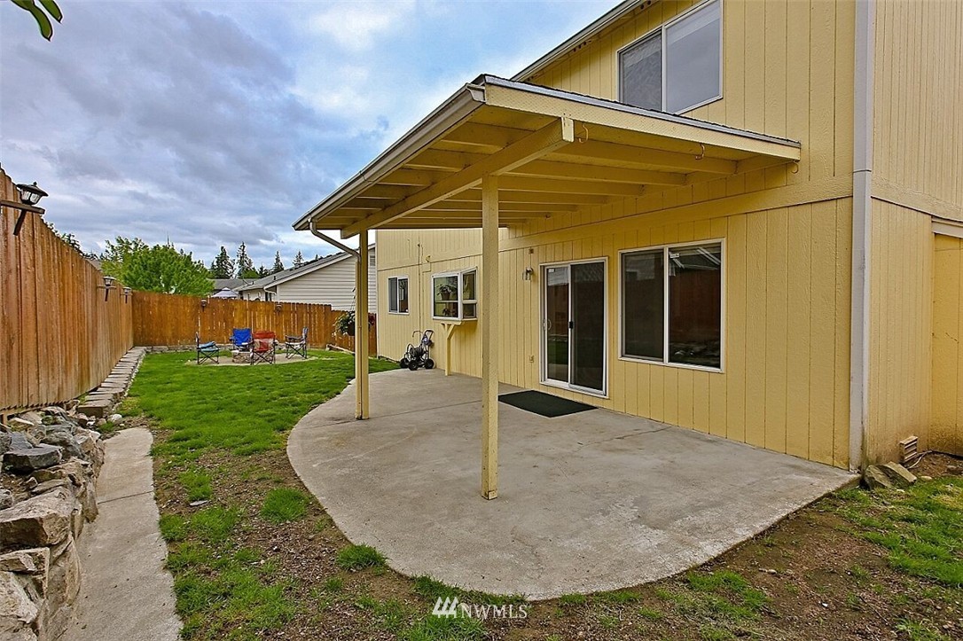 2998 Lowren Loop Port Orchard, WA 98366 - Photo 21 of 24 Gallery Image 21