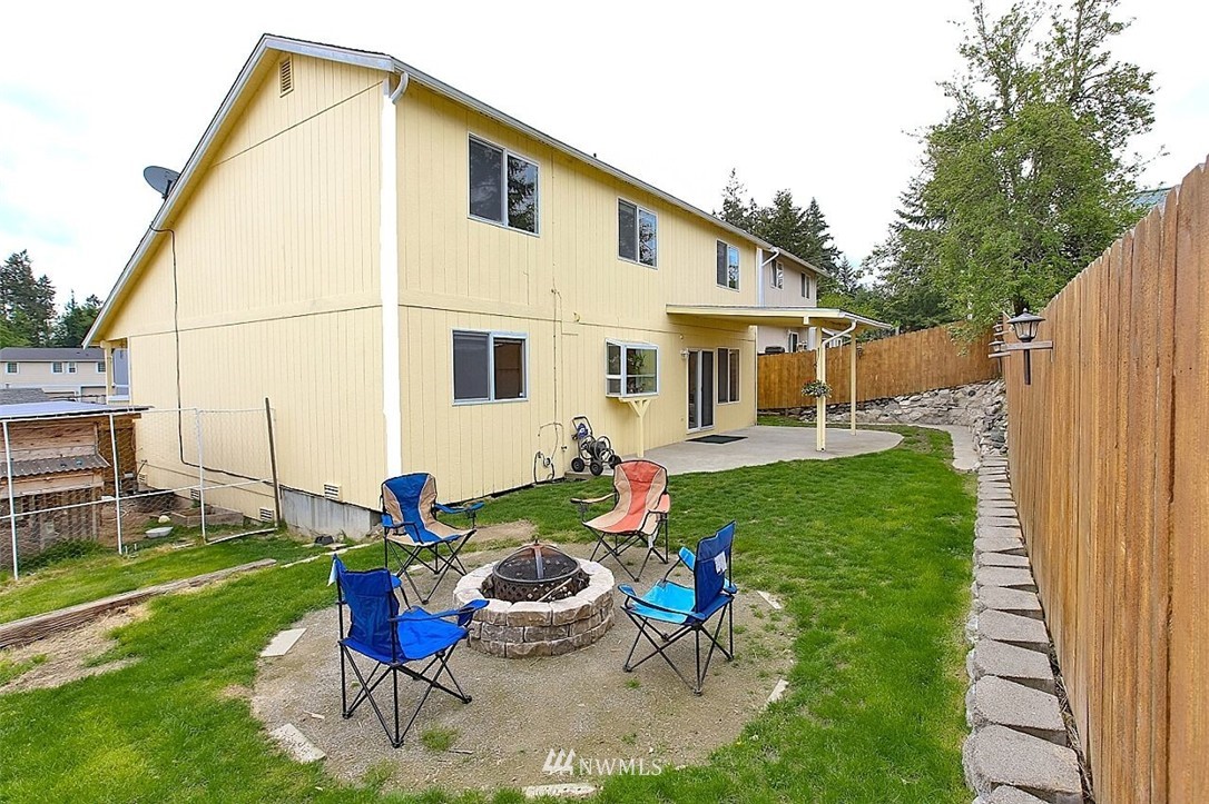 2998 Lowren Loop Port Orchard, WA 98366 - Photo 22 of 24 Gallery Image 22
