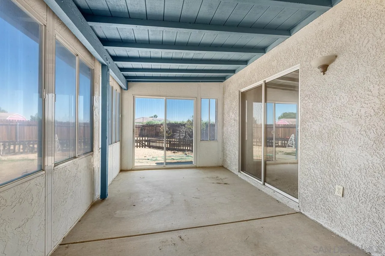 12450 Algonquin Road Apple Valley, CA 92308 - Photo 37 of 53 Gallery Image 37