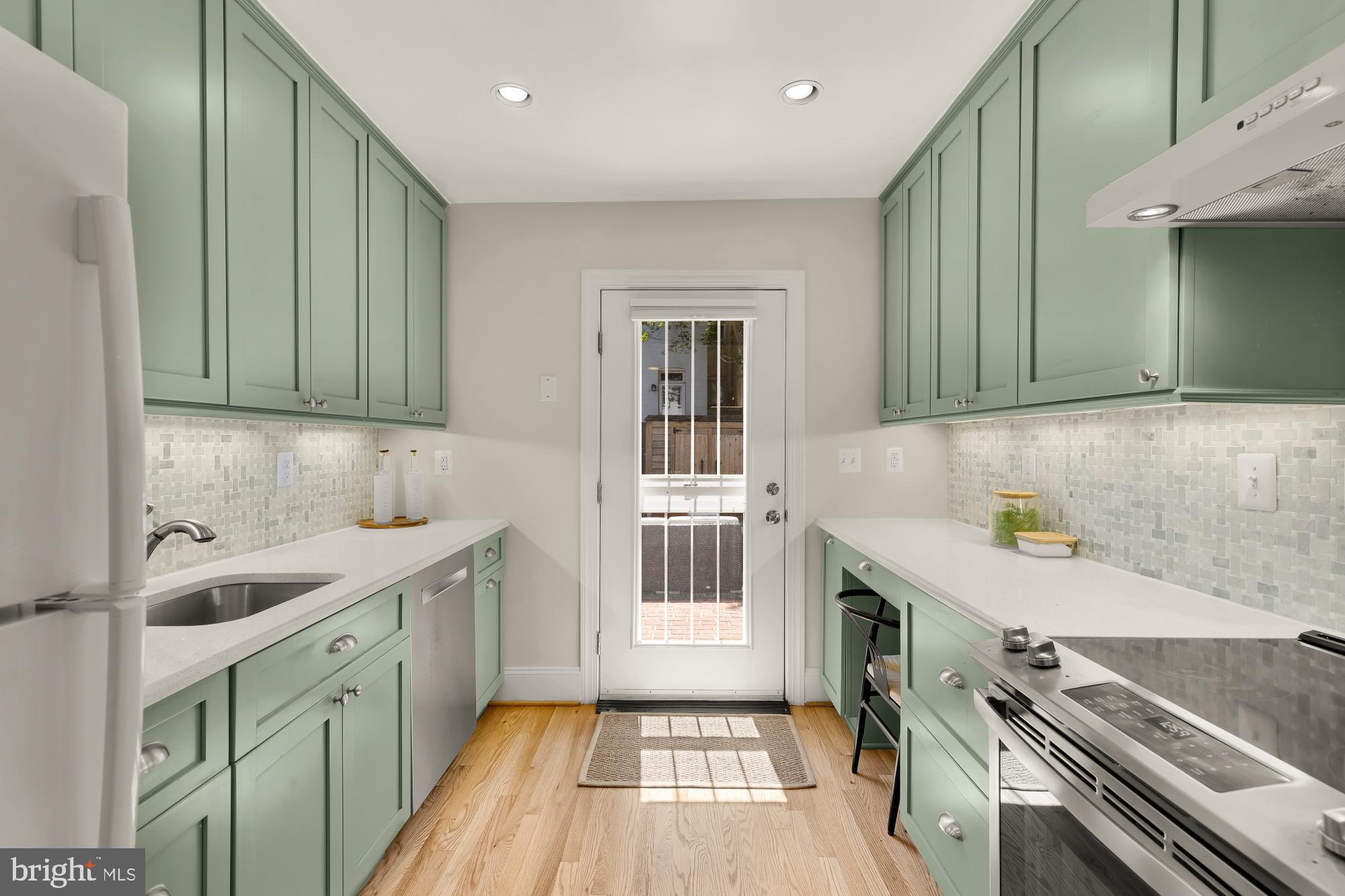 1347 F Street Northeast Washington, DC 20002 - Photo 13 of 46 Beautifully updated kitchen