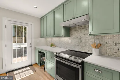 $849,000 | 1347 F Street Northeast, Washington, DC 20002