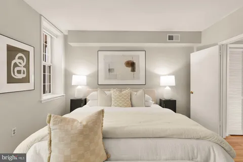 $849,000 | 1347 F Street Northeast, Washington, DC 20002