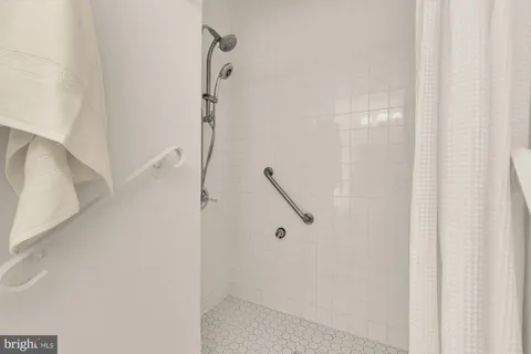 $849,000 | 1347 F Street Northeast, Washington, DC 20002